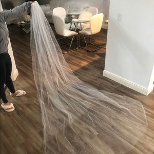 Ivory Wedding Veil